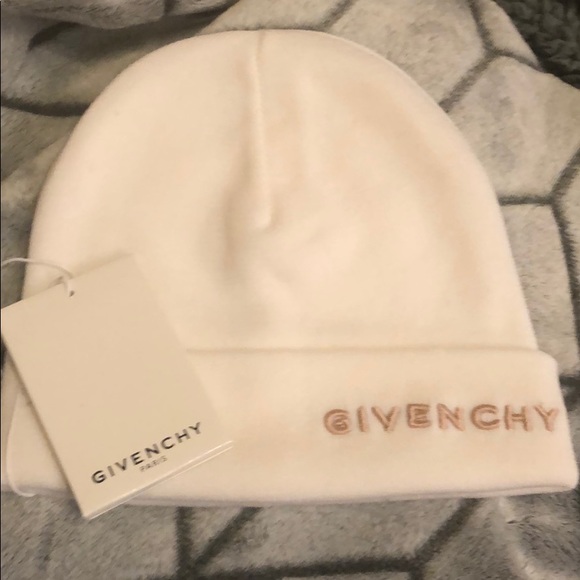 NWT Givenchy Embroidered Logo Wool Beanie - Picture 2 of 6